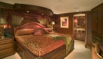 Yacht MAGIC VIP cabin